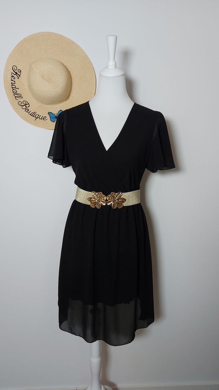 Robe noire chic - photo numéro 2