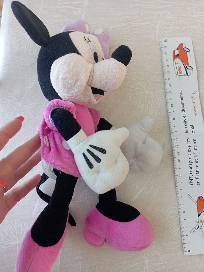 Lot 2 peluches Minnie Disney environ 30cm 6€ - photo numéro 3