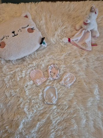 Lot de 4 paires de gants de naissance