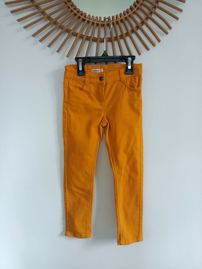 Pantalon jaune moutarde gemo 4ans