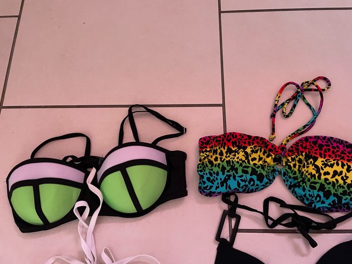 Lot haut maillot bain - photo numéro 2