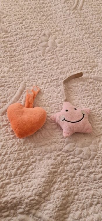 Peluches à accrocher