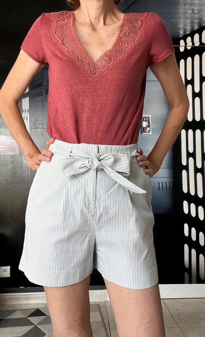 Short Lucas rayé tissu gauffré