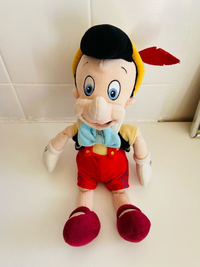 Peluche Pinocchio Disneyland Paris 35 cm - photo numéro 1
