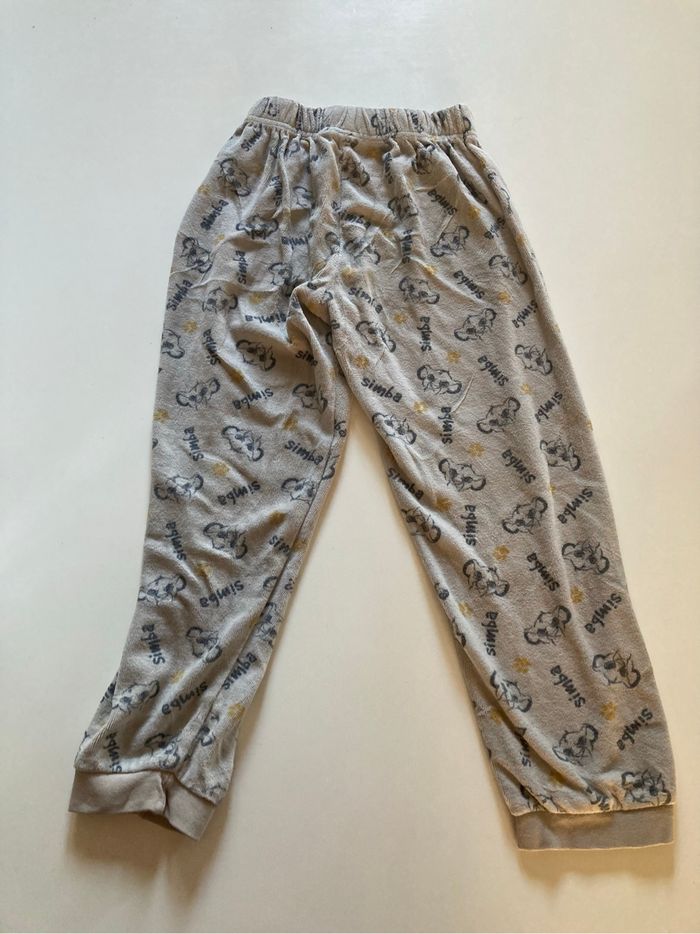 Pyjama Hiver Le Roi lion deux pièces ÉTAT SATISFAISANT  garçon  taille 8 ans couleur bleu - photo numéro 9