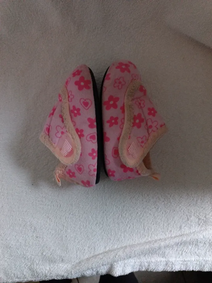 Chaussons rose 24-25 - photo numéro 5