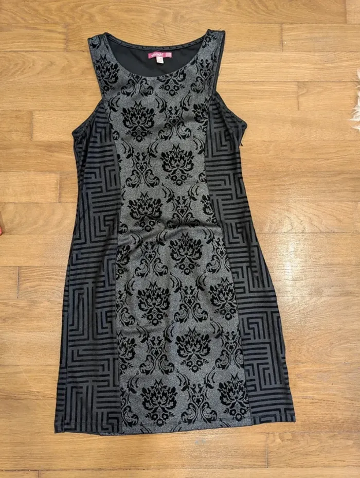 Robe Smash M