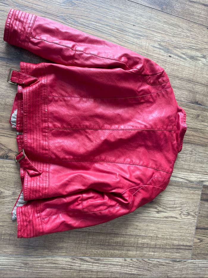 Lots blouson fille 6 ans - photo numéro 2