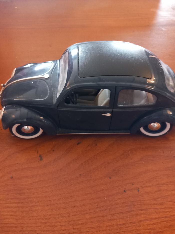 Voiture de collection coccinelle vw - photo numéro 4