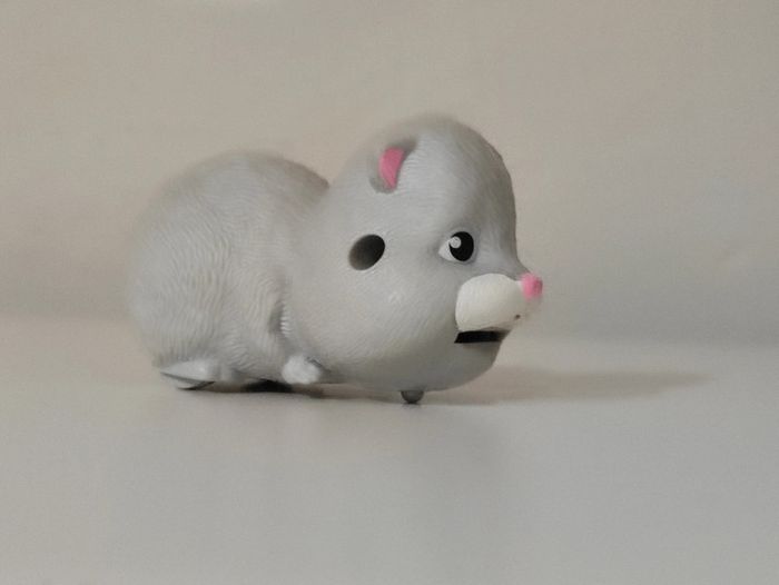 McDonald's figurine Zhu Zhu pet happy meal 2012