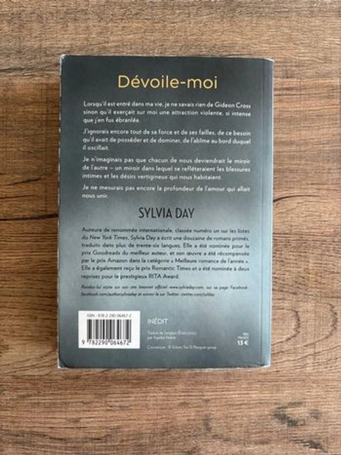 livre Crosstire T1: Dévoile-moi de Sylvia - photo numéro 2