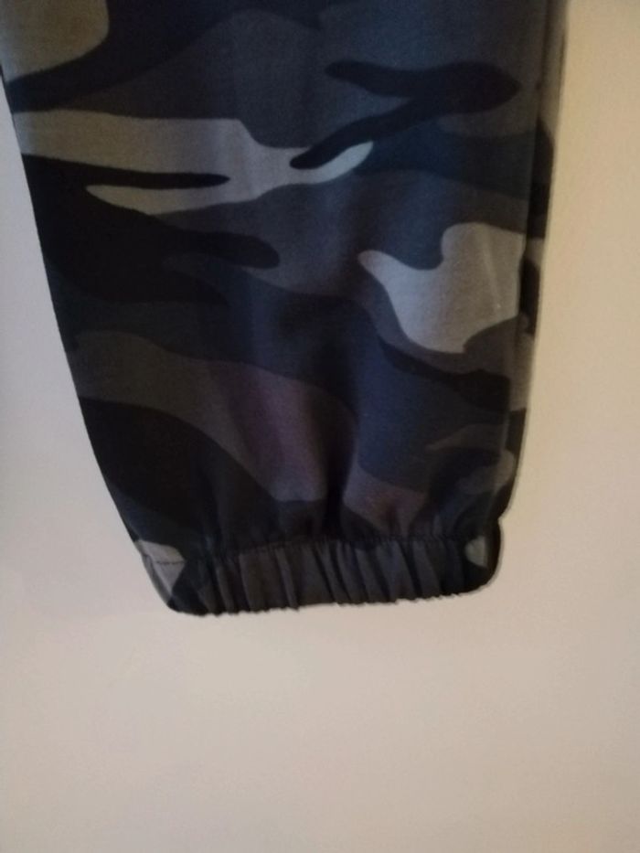 Pantlaon style cargo - photo numéro 4