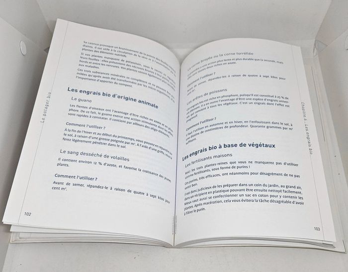 "Le potager bio".
216 pages.
Eyrolles.
ISBN : 978.2.212.54602.6 - photo numéro 6