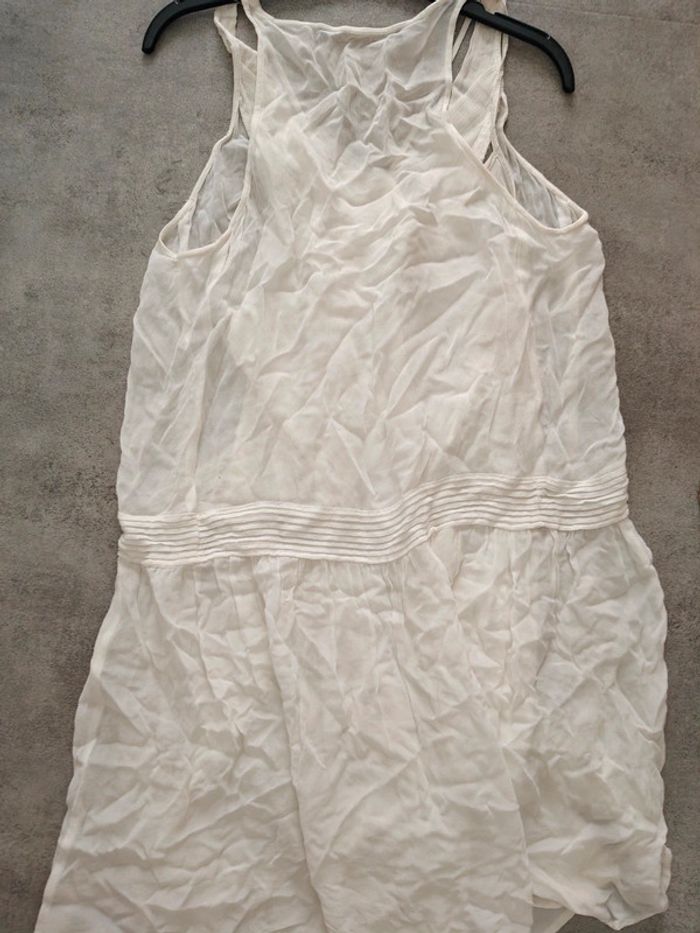 Robe Zara trafaluc style bohème blanc cassé avec fond de robe Taille M - photo numéro 4