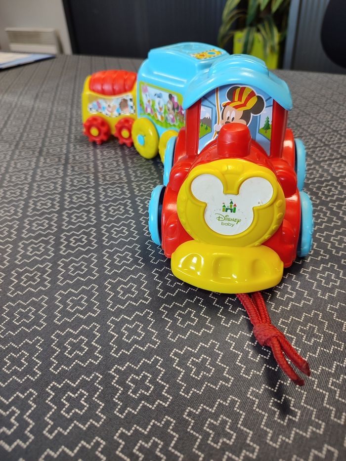 Train mickey