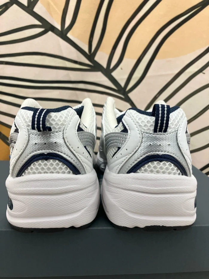 New Balance 530 Blanc 37 - photo numéro 7