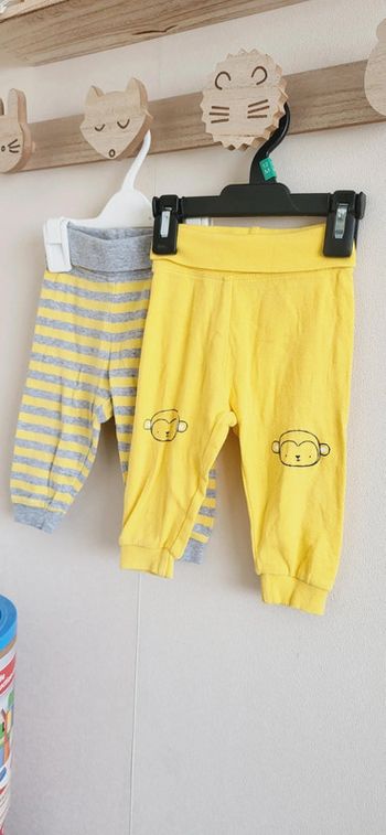 Lot 2 sarouels lupilu 3/6 mois jaune gris