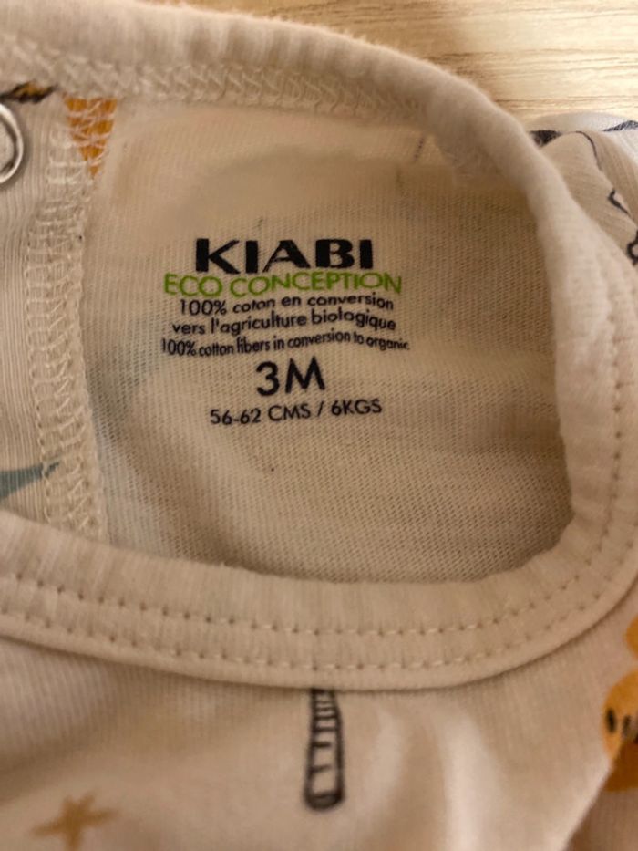 Pyjama 3 mois - photo numéro 3