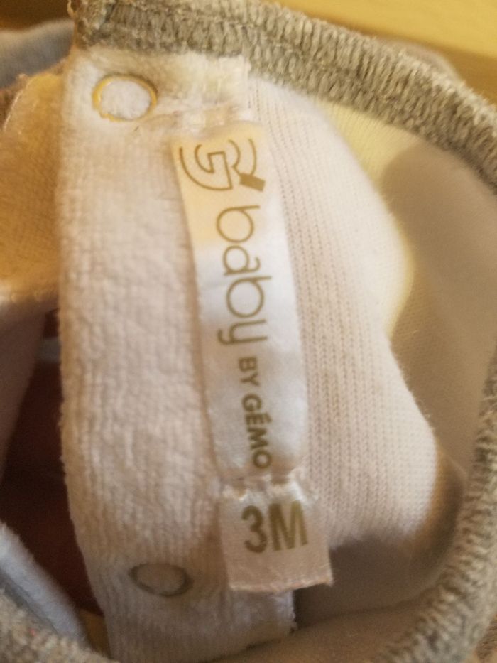 Pyjama 3 mois - photo numéro 3