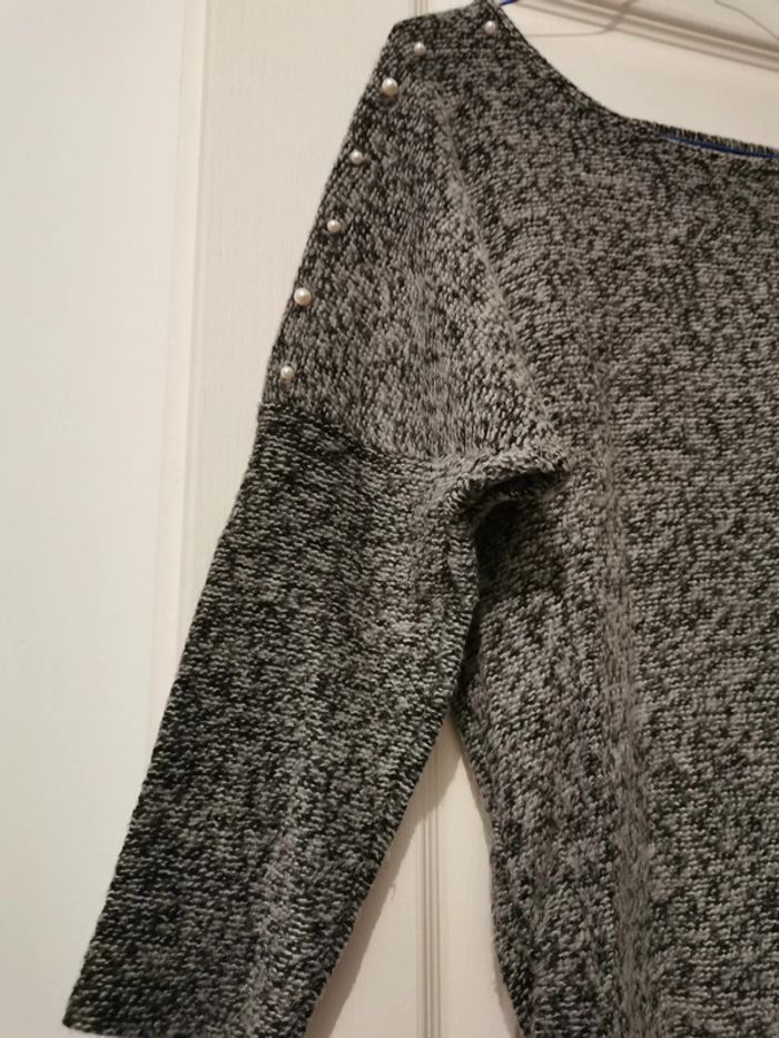 Pull avec perle - photo numéro 3