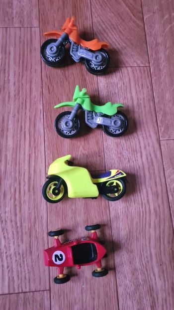 Motos karts