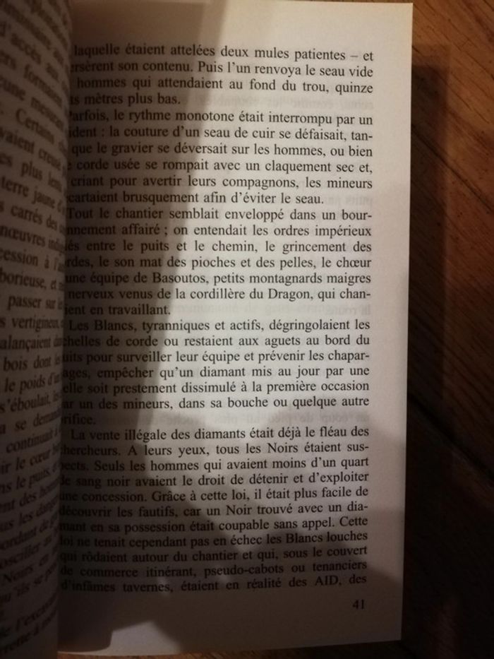 Livre "à la conquête du royaume" Wilbur Smith - photo numéro 2