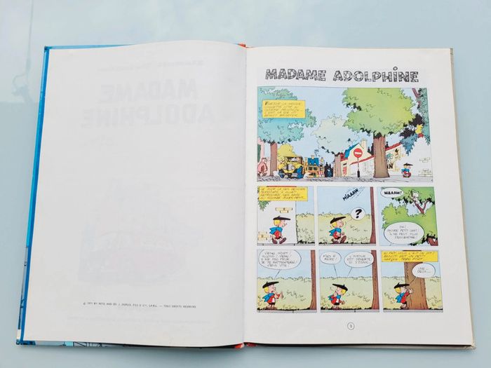 BD Mme Adolphine N°2, Benoit Brisefer, éditions dupuis 1971 cotée, dos rond (17) - photo numéro 2