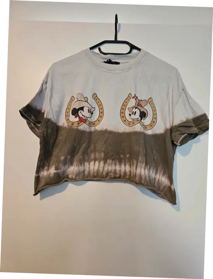 Crop top disney