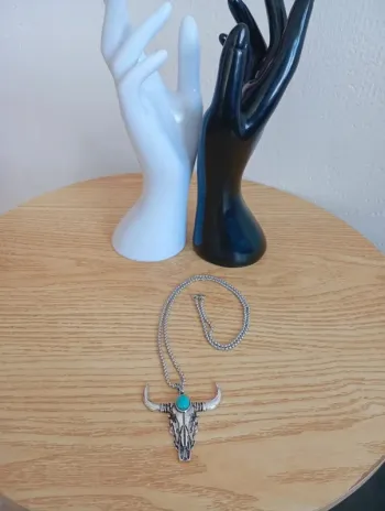 Solde 💝 Idée cadeau homme Chaine de taureau avec pierre naturelle turquoise cowboy