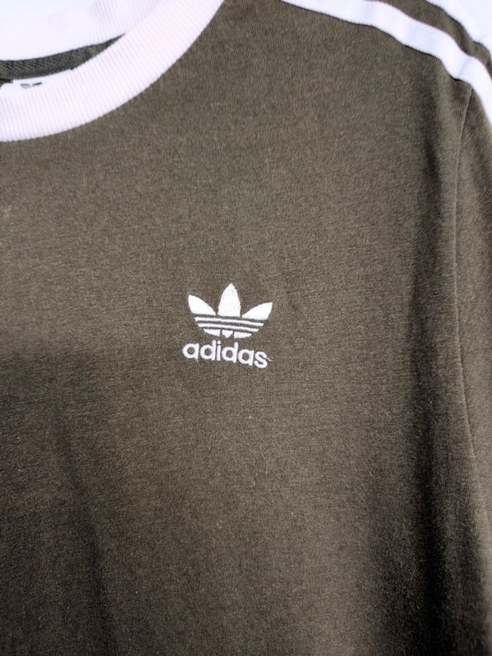 Tee shirt kaki adidas taille S - photo numéro 2