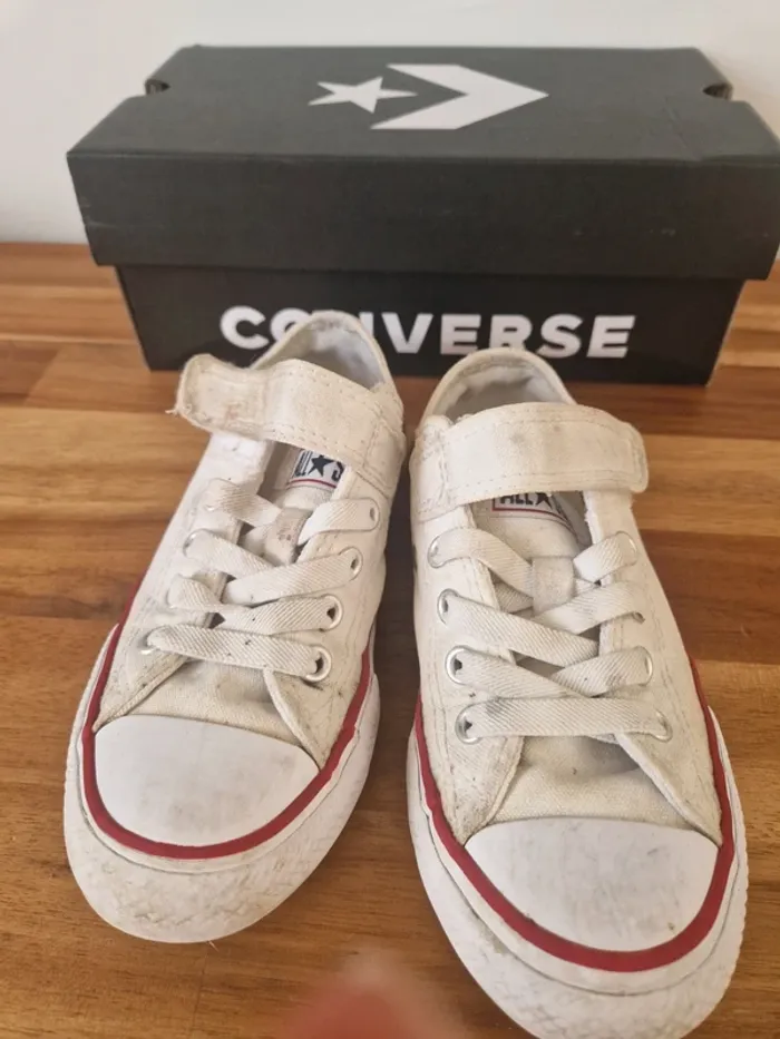 Converse taille 30 blanche à scratchs - photo numéro 5