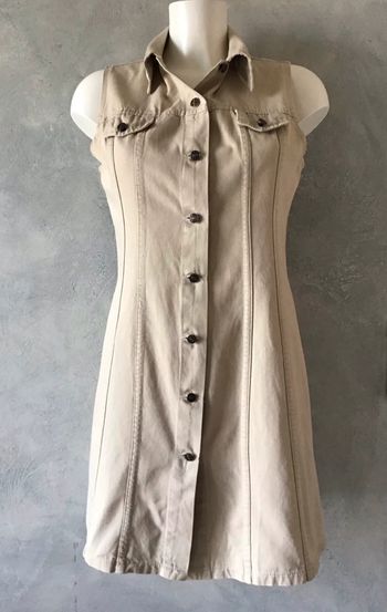Robe en jeans beige 90’ boutonnée devant taille 38
