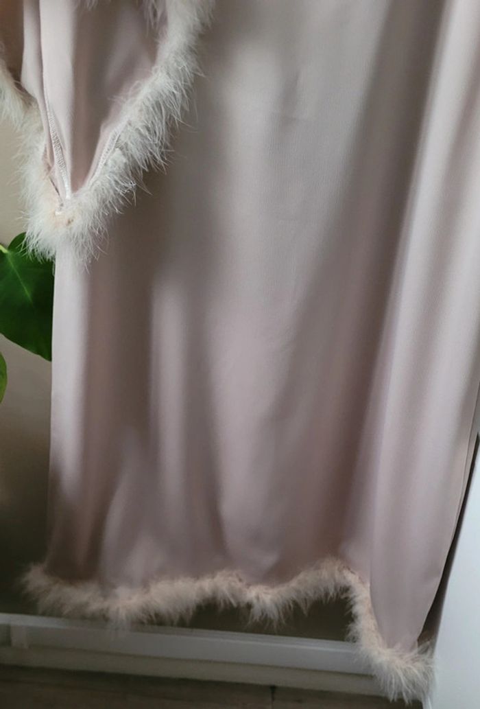 Robe satinée - photo numéro 4