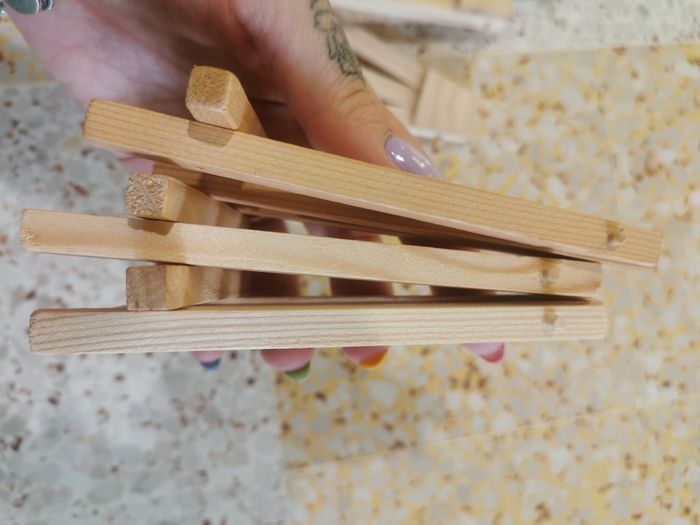 Lot de petit chevalets en bois - photo numéro 6