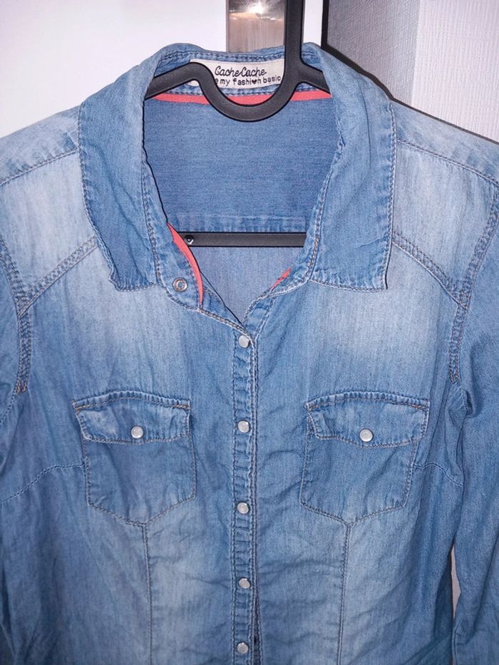 Chemise en jeans Cache-cache Taille 36 TBE - photo numéro 2