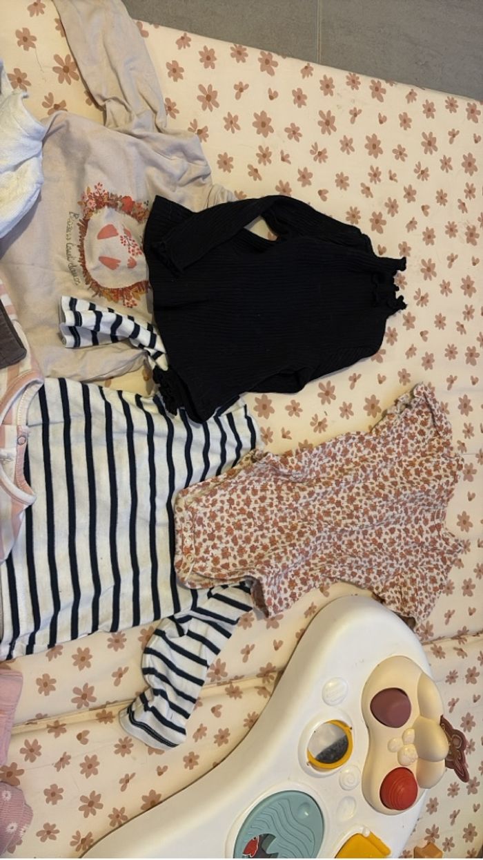 Gros lot hiver 6 mois - photo numéro 2