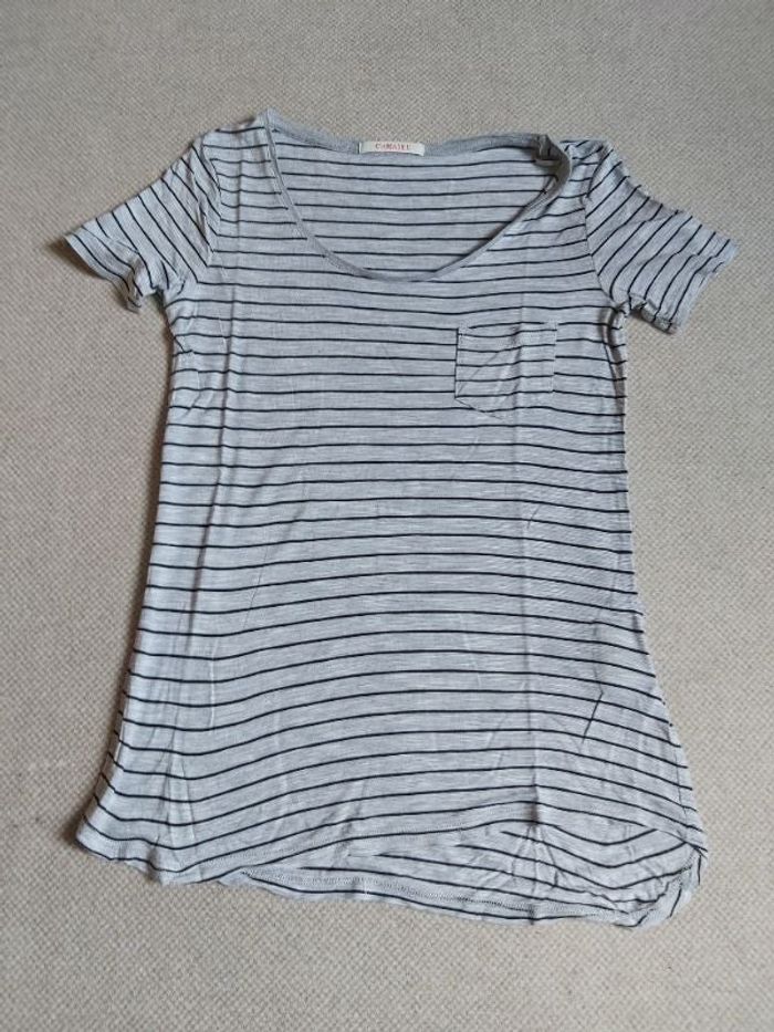 Tee-shirt manches courtes rayé noir et gris clair T.S - Camaïeu