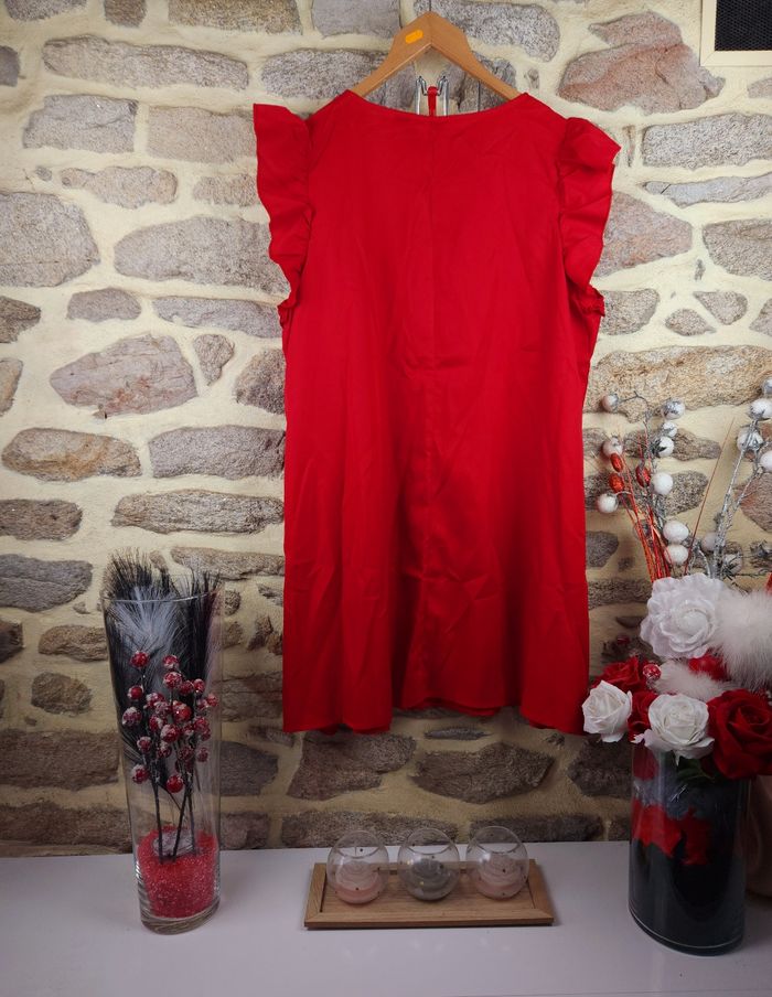 Robe manches volantées rouge Femme taille 52 marque Asos 💎 - photo numéro 3