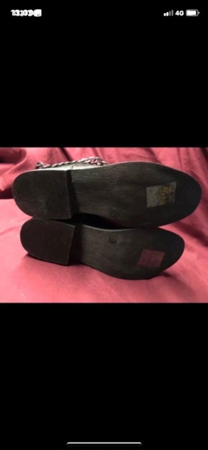 Bottine noire avec chaînette - photo numéro 4