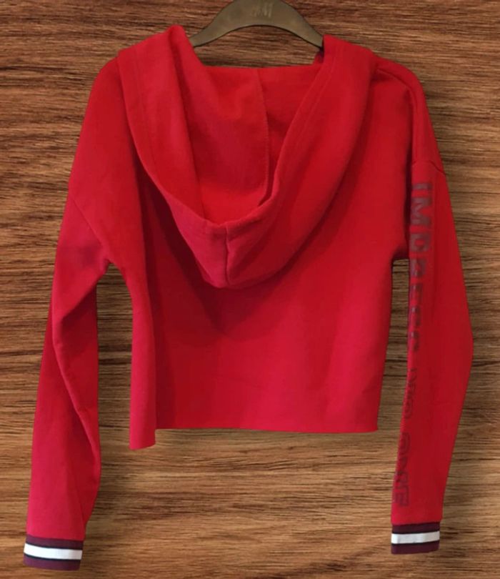 Pull court rouge - photo numéro 3