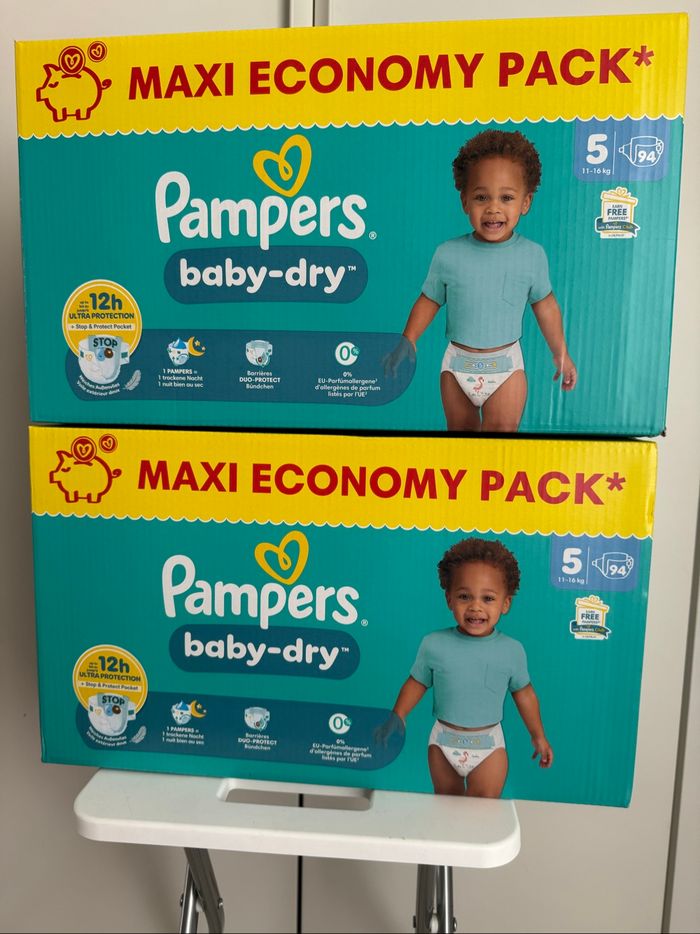 188 couches Pampers taille 5