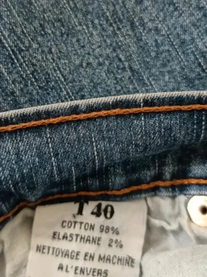 Jean design atypique ,Jet-7 ,coupe bootcut destroy ,taille basse ,stretch - photo numéro 11