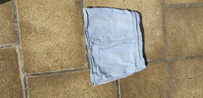 Min jupe jean t.42 en coton elastice Pussy - photo numéro 6
