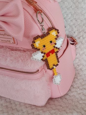 Porte clé anime manga japon fait main goodies sakura chasseuse de cartes