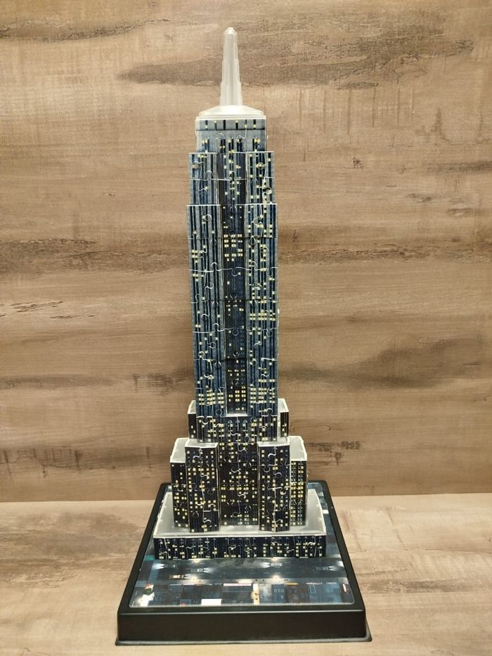 Puzzle 3D lumineux Empire State Building Night Édition Ravensburger