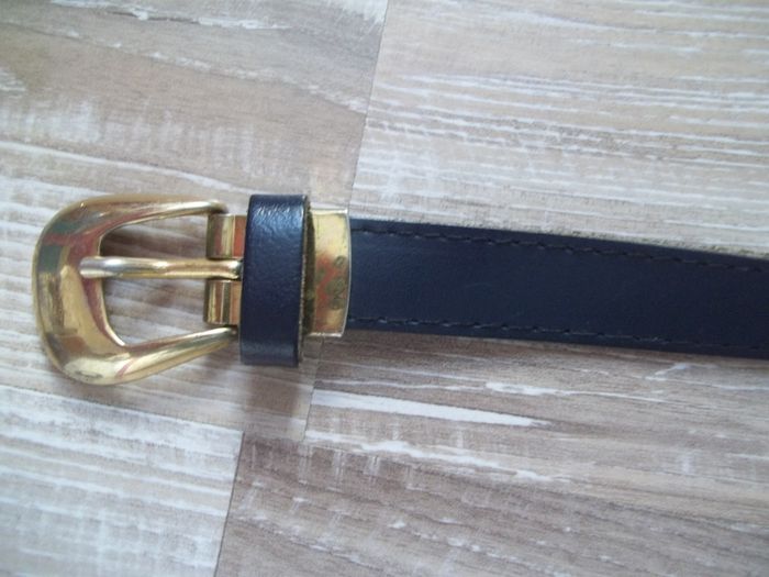 Ceinture cuir bleu marine - photo numéro 2