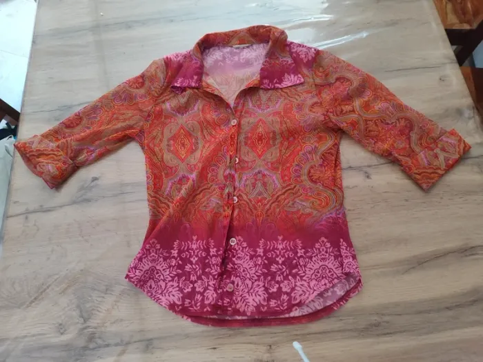 Chemise manches longues rose fuchsia Taille S - Parfaite pour une touche de couleur !
