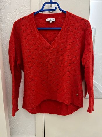 Pull rouge
