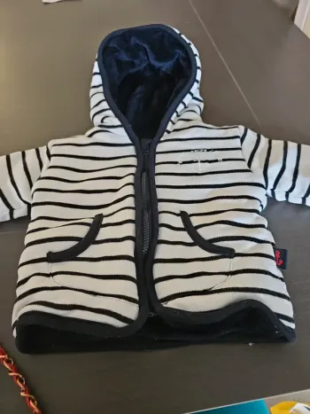 Gilet polaire 6 mois