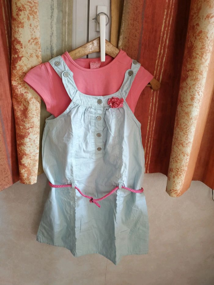 Ensemble robe/ tee shirt